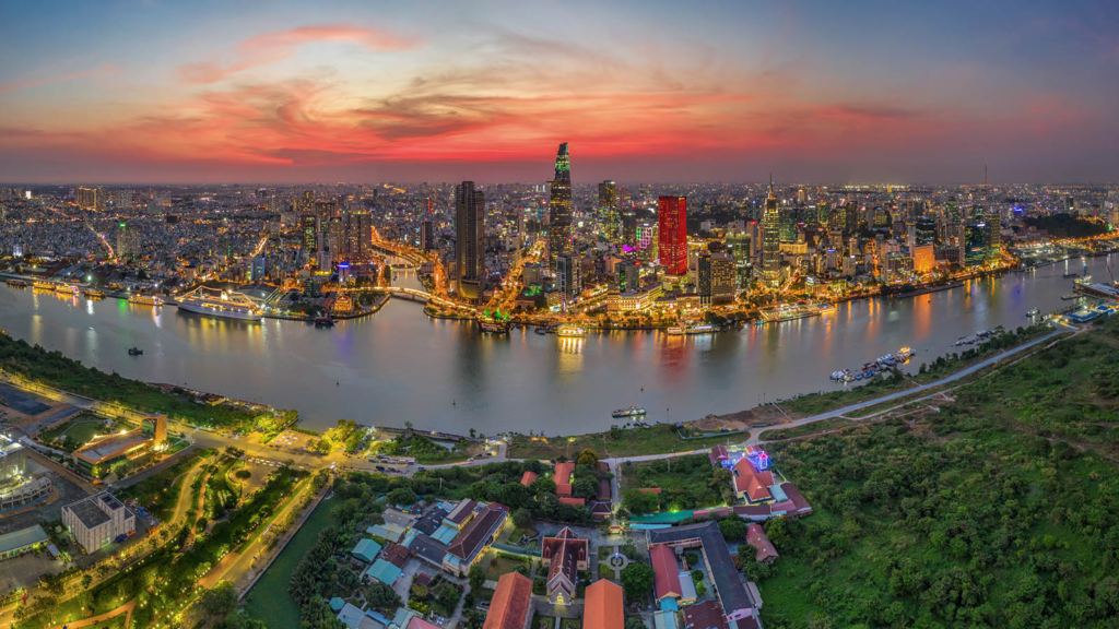 Let's deep dive into the most exquisite tips and start your journey to travel Saigon