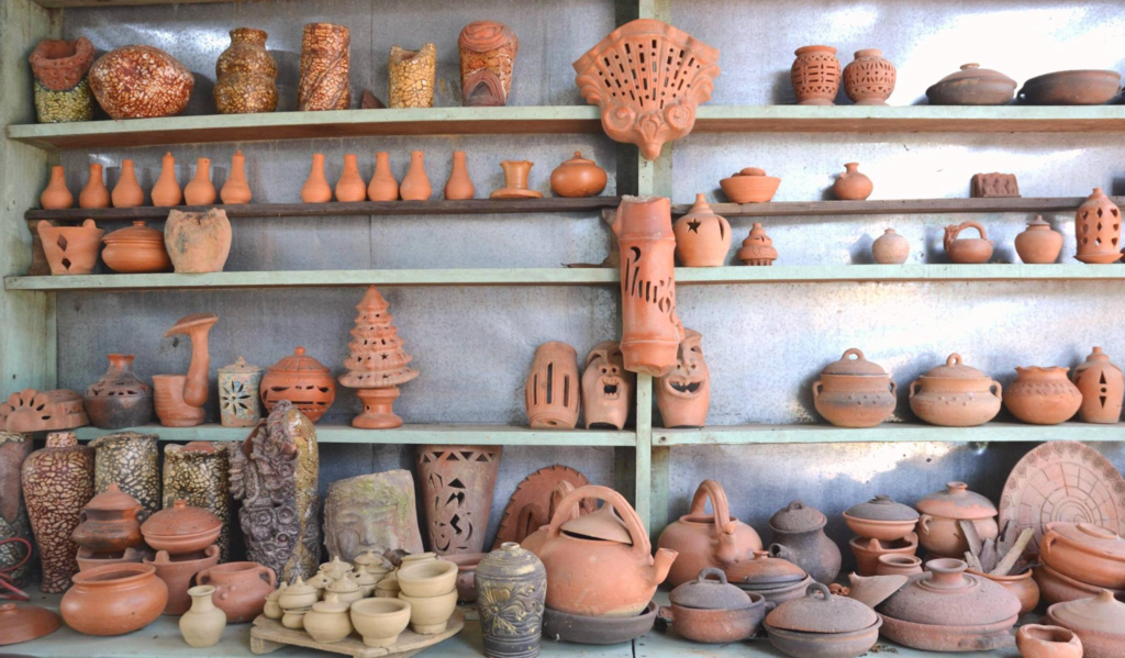 thanh-ha-pottery-village-festival 