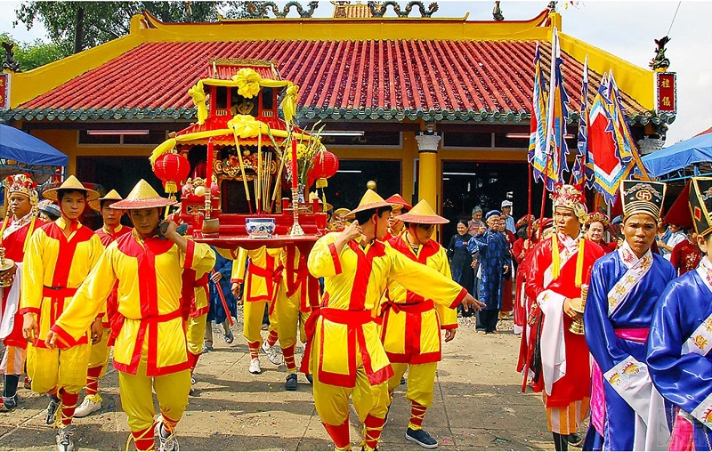 Hoa-my-village-festival-Da-nang
