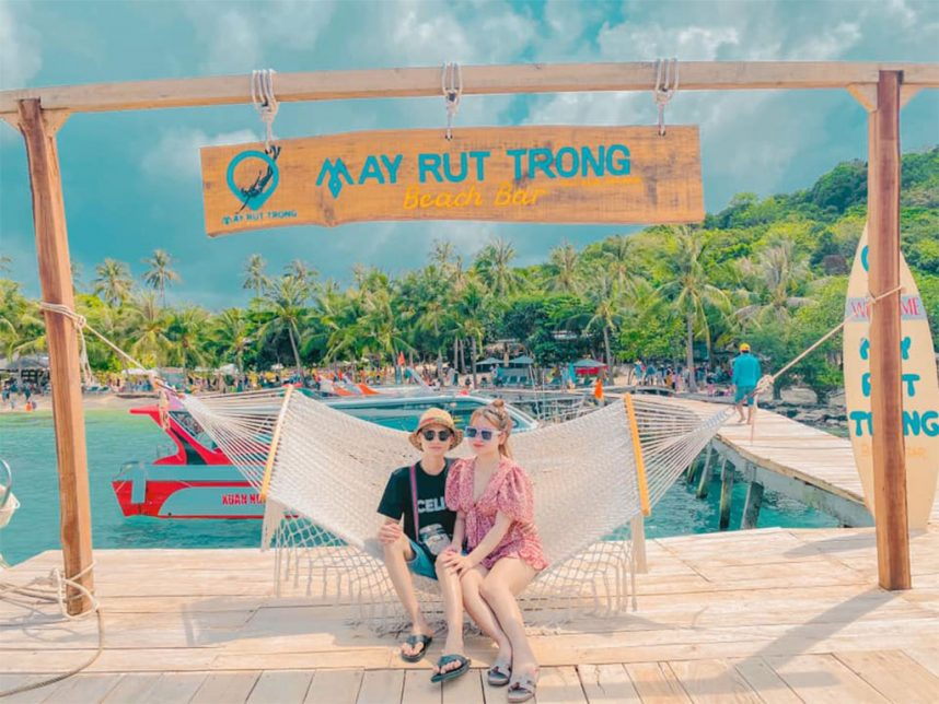 hon-may-rut-is-the-destination-that-should-not-be-missed-in-your-journey-to-phu-quoc