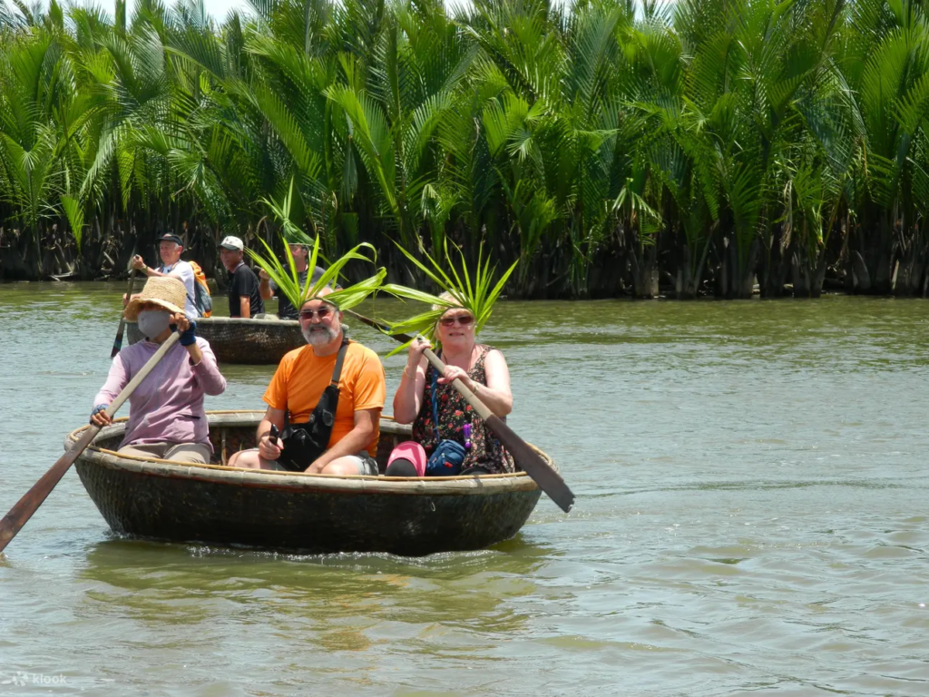 take-a-basketboat-ride-in-the-bay-mau-coconut-forest 