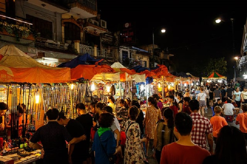 travel-hoi-an-night-market