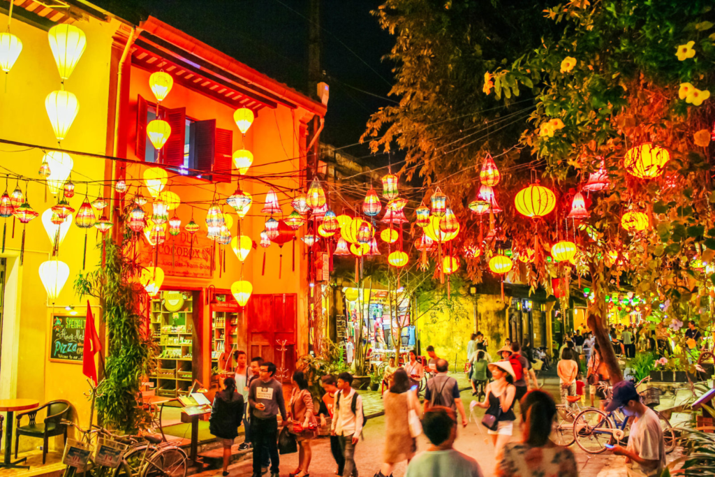 Walk around Hoi An lantern street