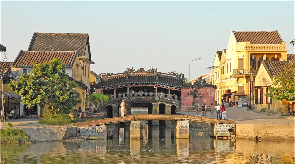 The beauty of the Bridge Pagoda Hoi An