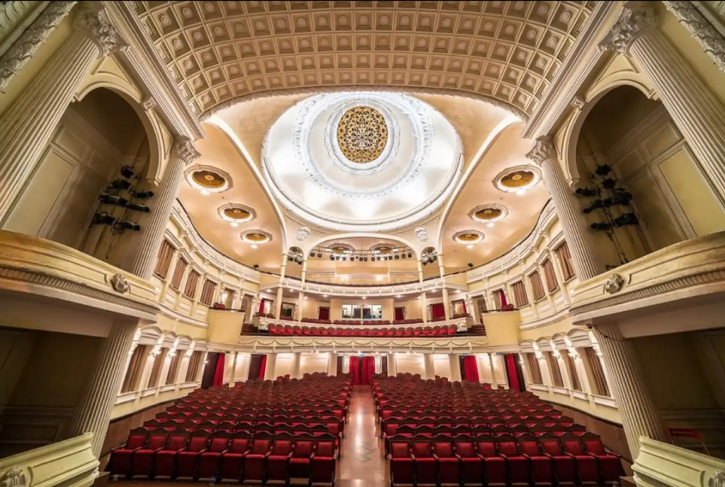 Attractions in Ho Chi Minh city - Opera House