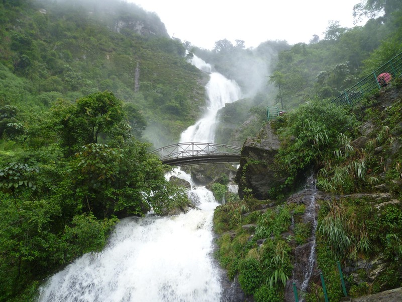 The splendid beauty of Silver Waterfall