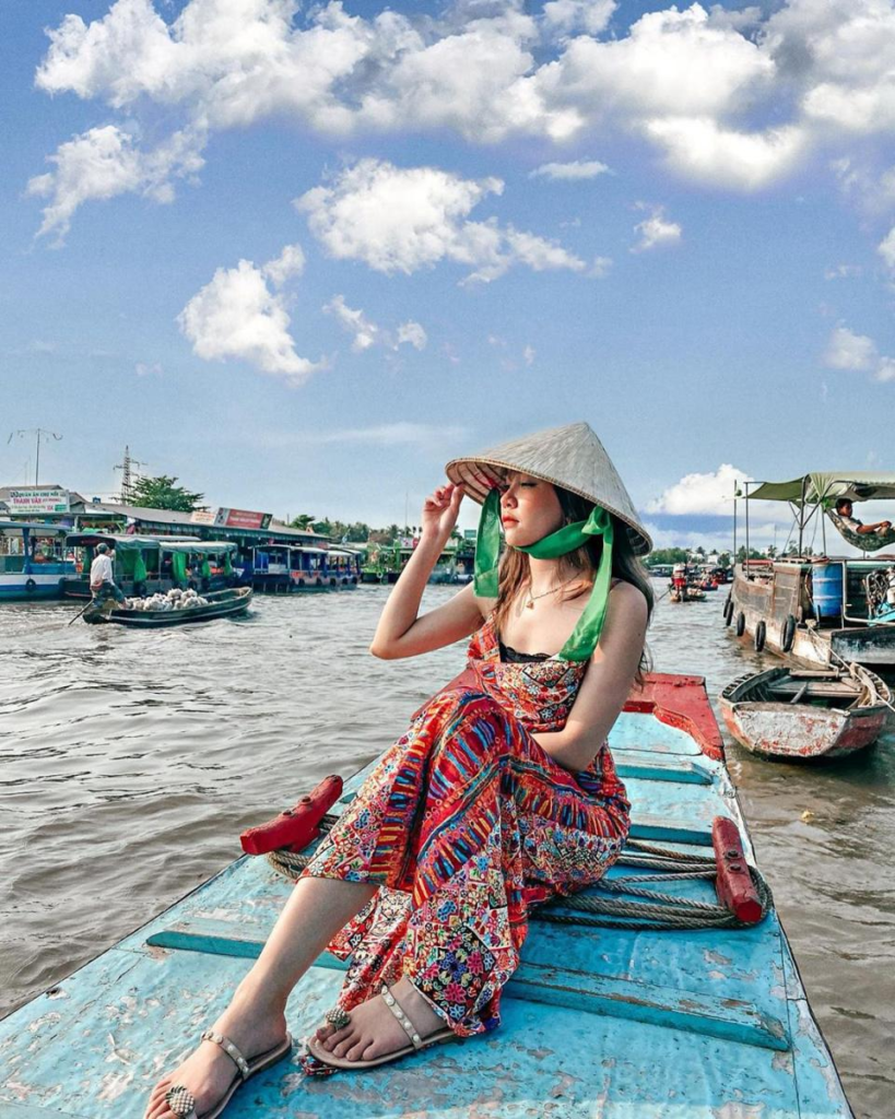 attractions in Southwest cai rang floating market