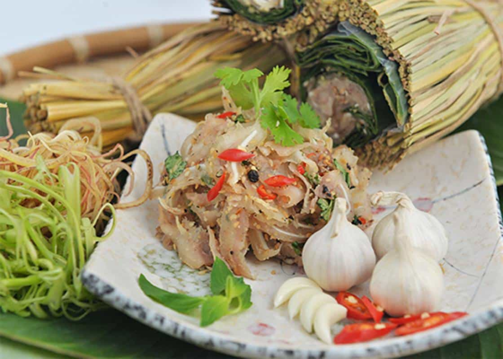 Nem tre - Famous food in Da Nang