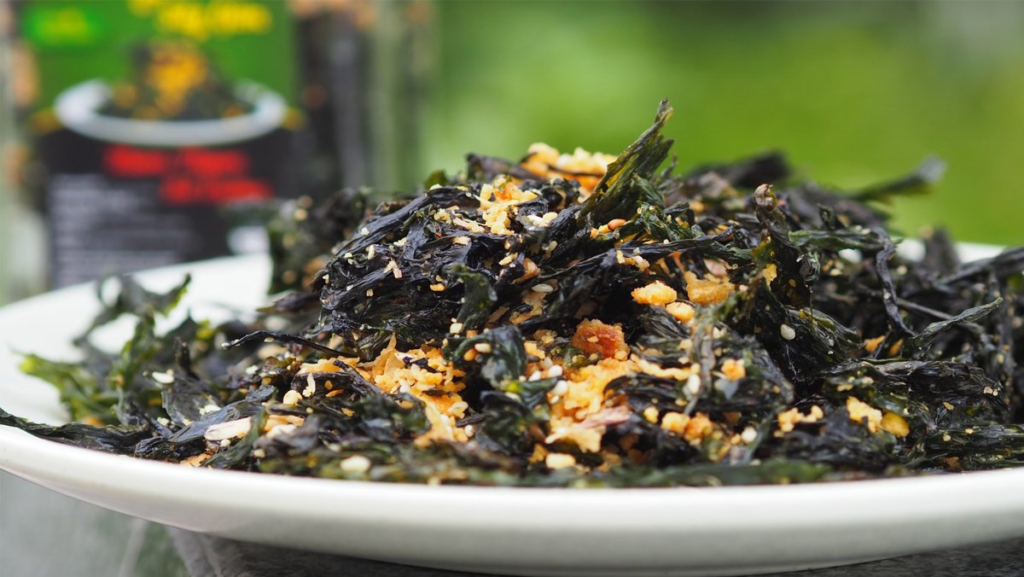 Dried seaweed - specialty suitable for dieters 