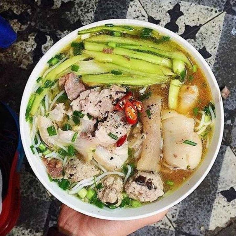 Noodle Soup Along Mung Mushroom Hanoi
